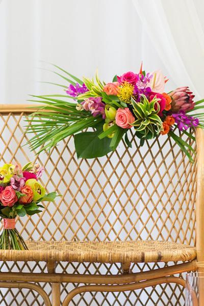 Archway and Sweetheart Arrangement
