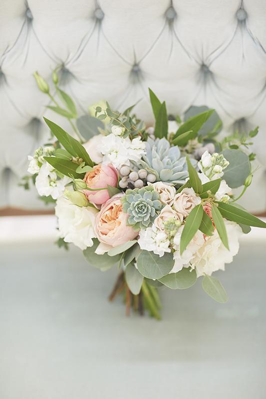 Bridal Bouquet – Bloominous-Inc